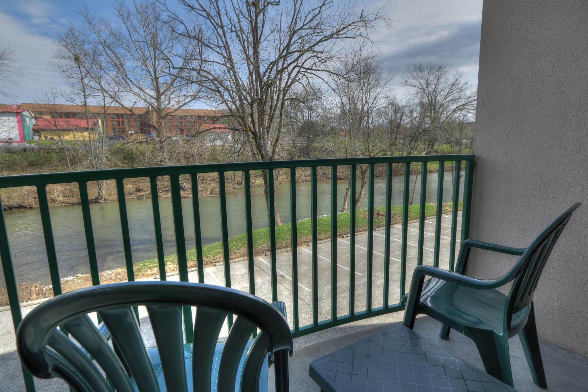 Pigeon River Inn Pigeon Forge Exterior foto